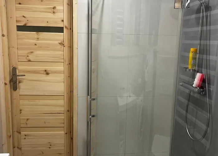 Izba Cepra דירה זקופאנה